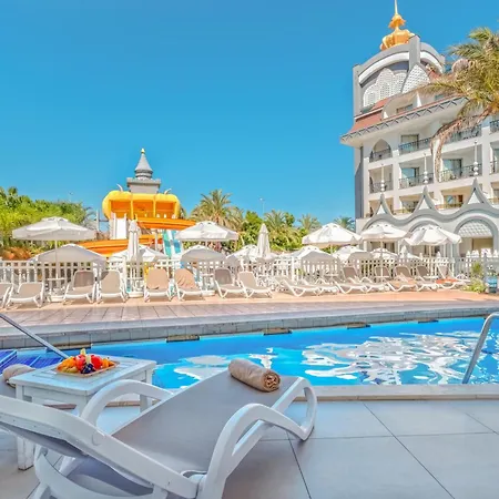 Well Palace Hotell Side