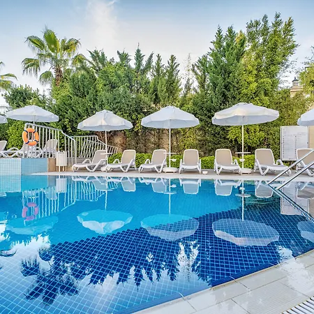 Well Palace Hotell 5*