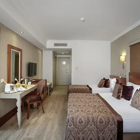 Well Palace Otel Side