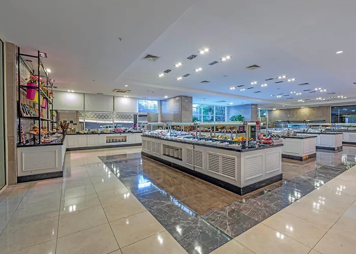 Well Palace Hotel Side