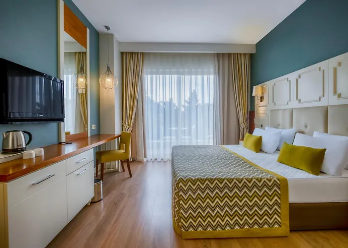 Well Palace Hotel 5*